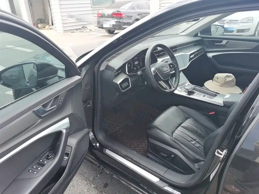 Audi A6L 2021 45 TFSI quattro Exclusive Elegance фото 23