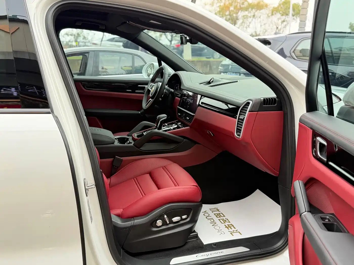 Porsche Cayenne 2019 Cayenne 3.0T фото 23