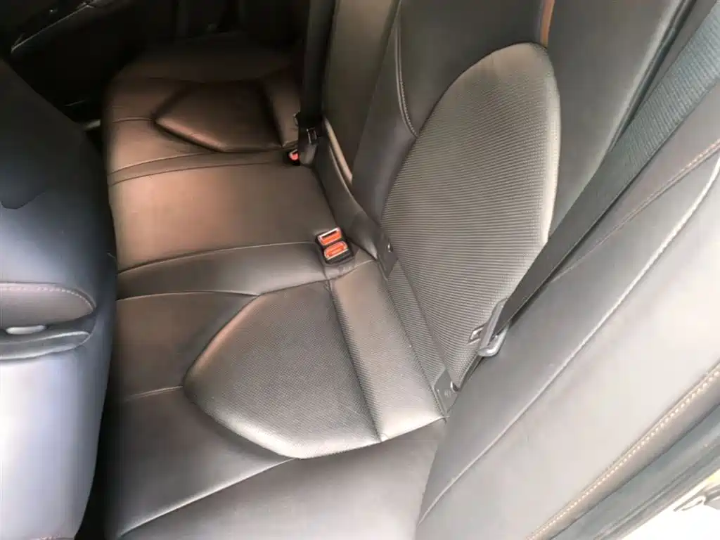 Toyota Camry 2018 Hybrid 2.5HG Luxury Edition фото 17