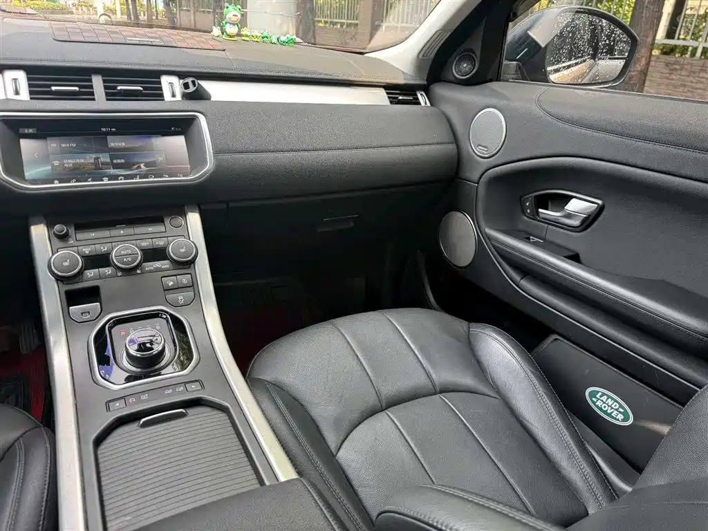 Land Rover Range Rover Evoque 2018 240PS SE Smart Edition фото 5