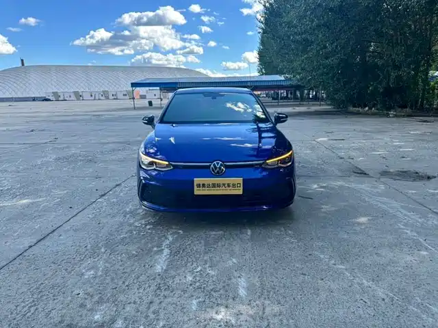 Volkswagen Golf 280TSI DSG R-Line