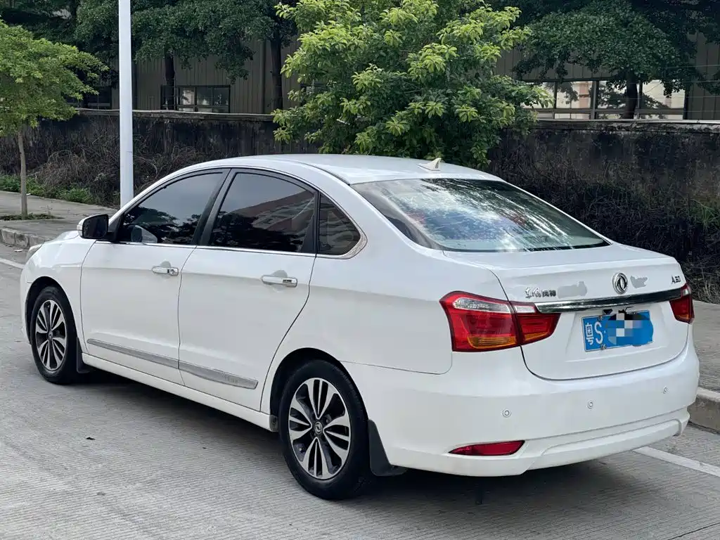 Dongfeng Aeolus Dongfeng Fengshen A60 2016 2016 1.5L Automatic Luxury