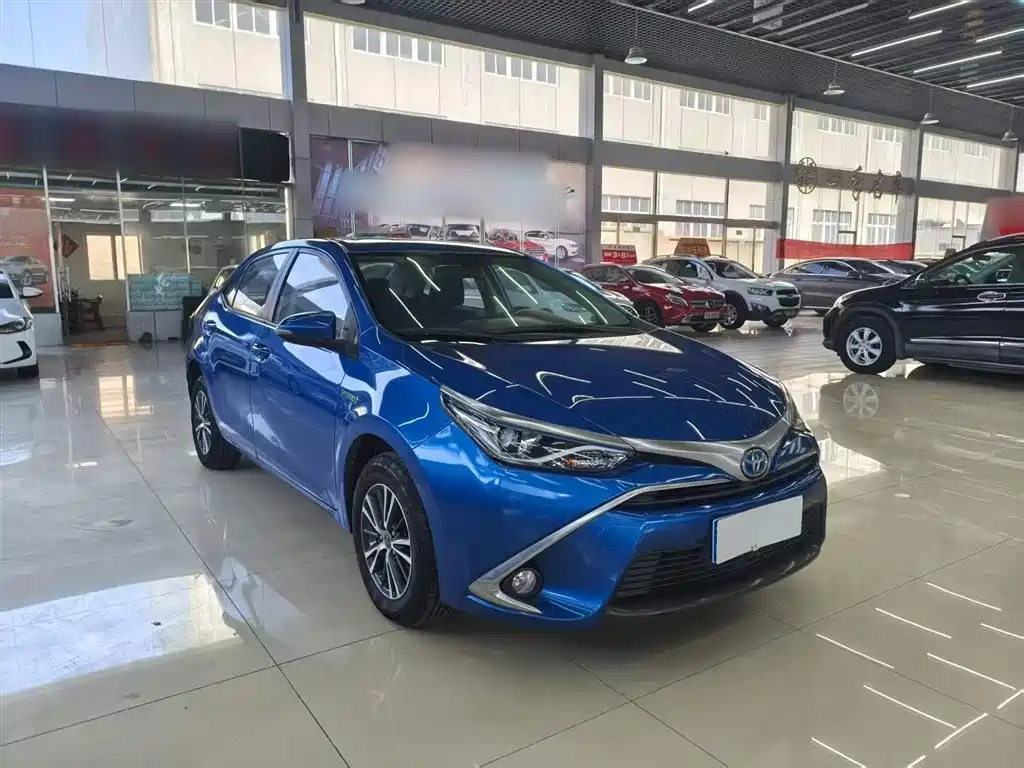 Toyota Levin 2016 Hybrid 1.8H GS E-CVT Elite Sunroof фото 4