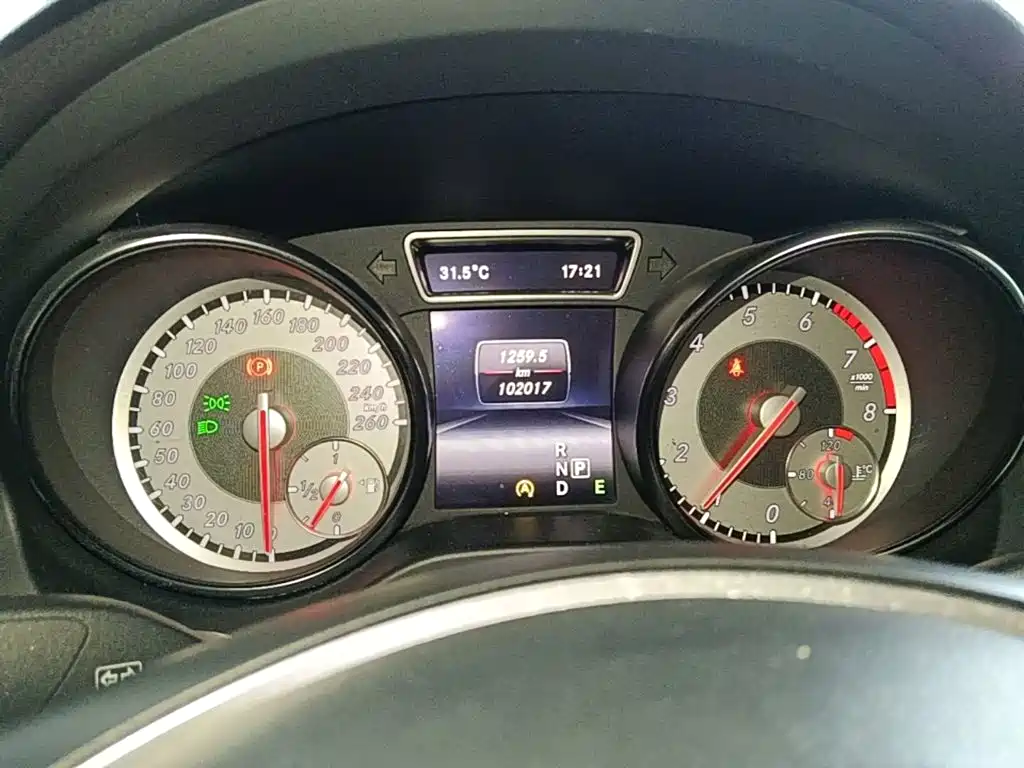 Mercedes-Benz CLA (Import) 2015 2015 CLA 200