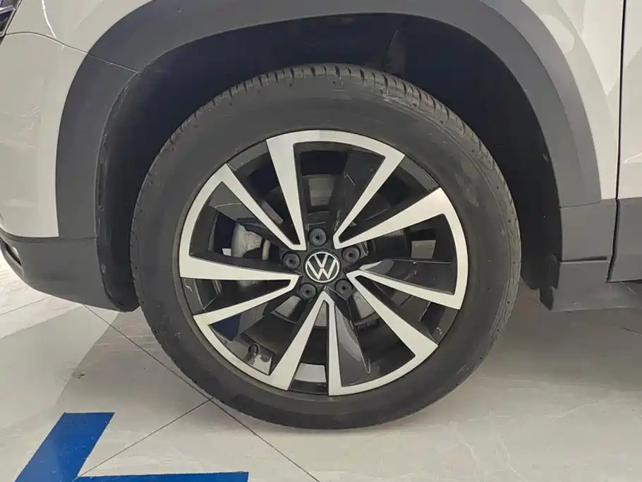 Volkswagen Tharu, миниатюра 6