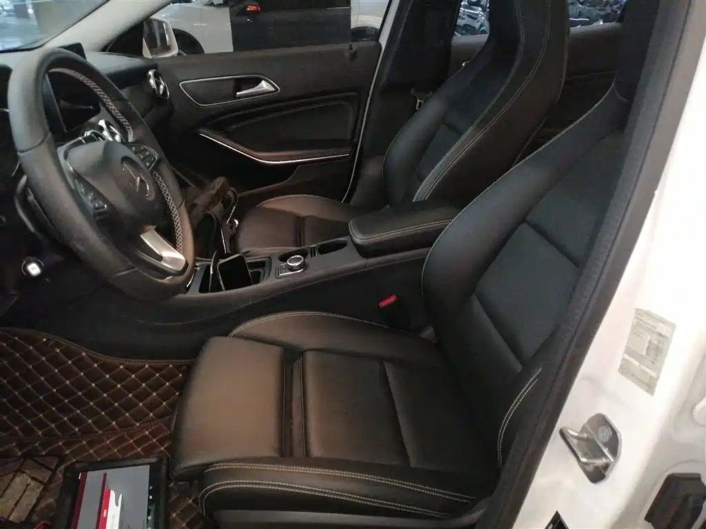 Mercedes-Benz GLA 2018 GLA 200 Fashion фото 11