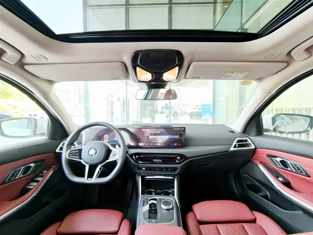 BMW 3 Series 2025 325Li M Sport Package фото 12