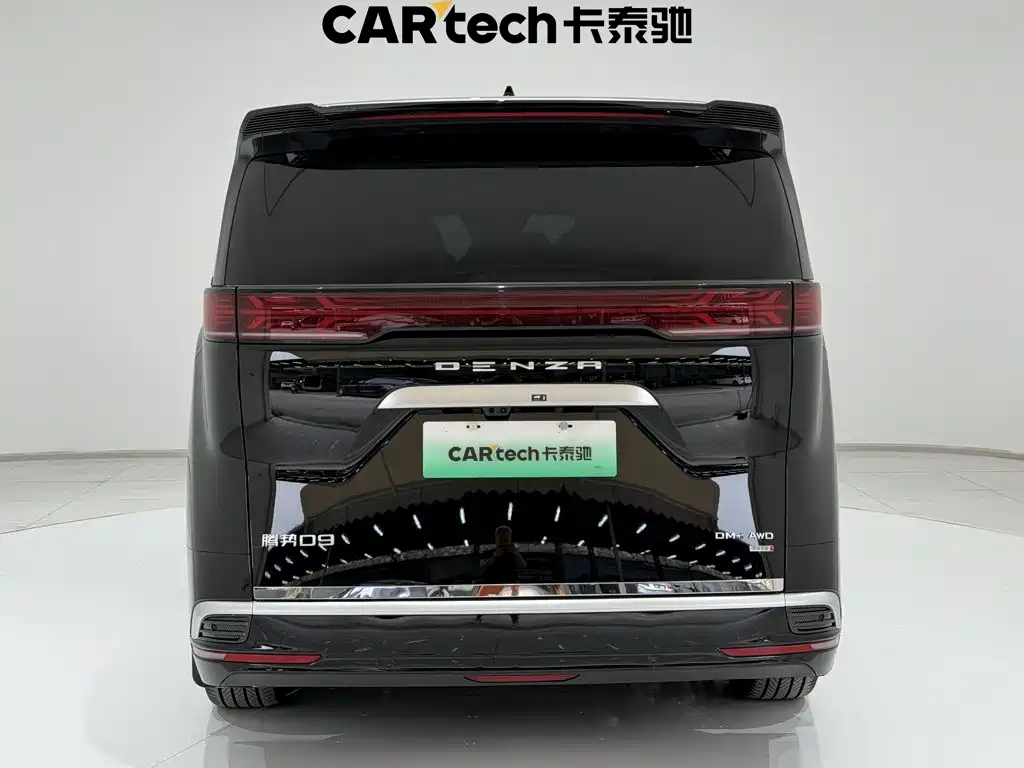 Denza D9 2025 2025 DM-i Smart Drive Edition 1020 AWD Prestige