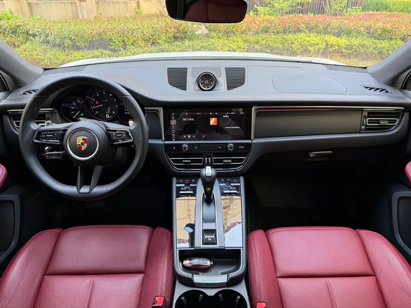 Porsche Macan 2022 Macan 2.0T фото 13