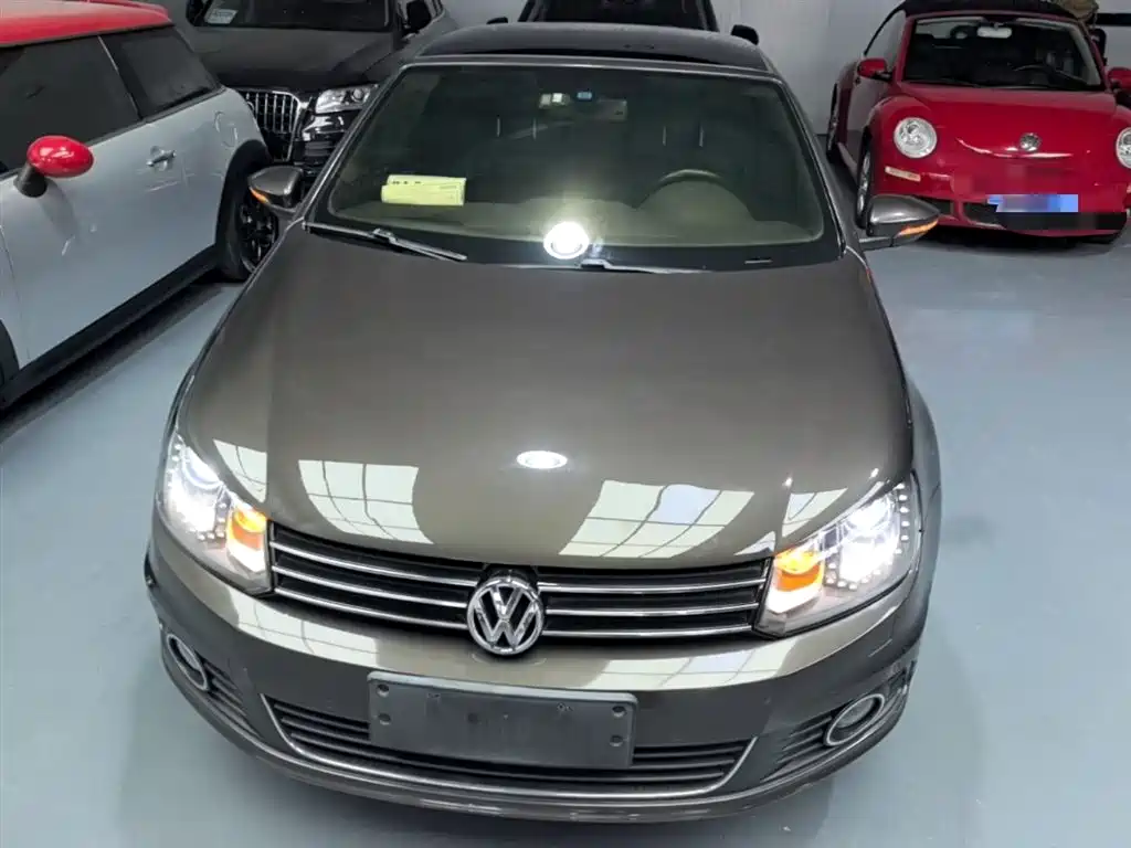 Volkswagen Eos 2011 Model 2.0TSI фото 3