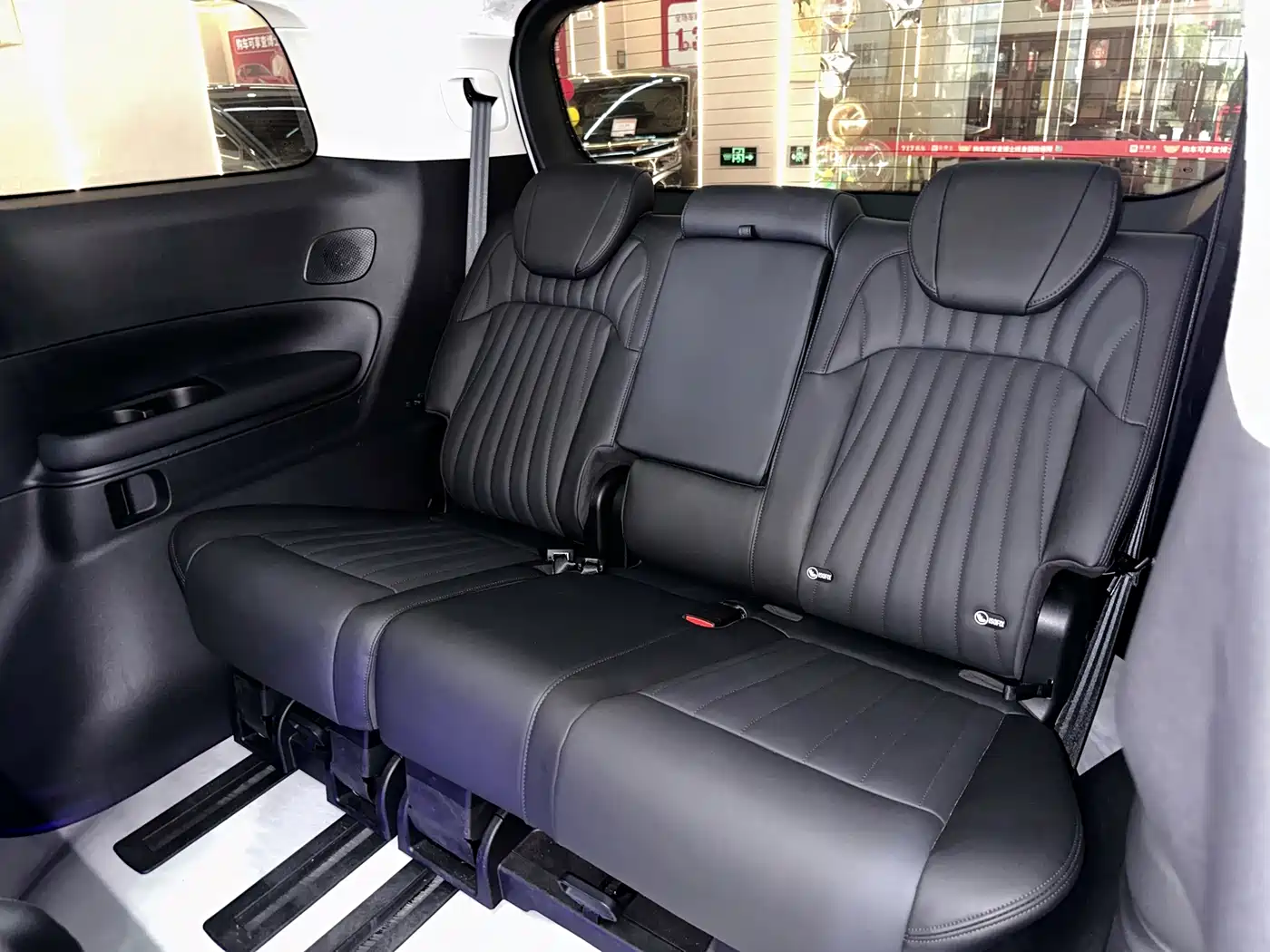 GAC Trumpchi Trumpchi E9 2025 2025 Model E9 Super Fast Charging Champion