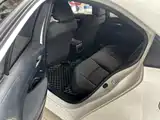 Photo 5 - Toyota Corolla