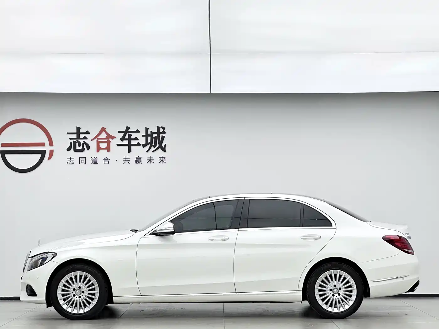 Mercedes-Benz C-Class 2014 2015 C 200 L