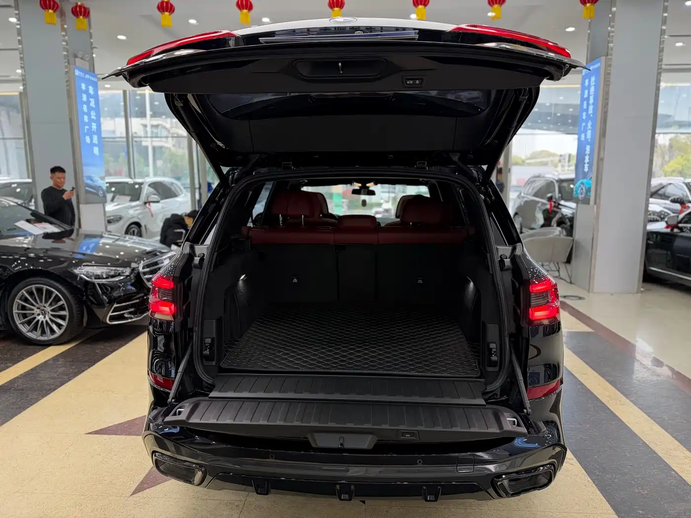 BMW X5 2022 Facelift xDrive 40Li M Sport Package фото 25