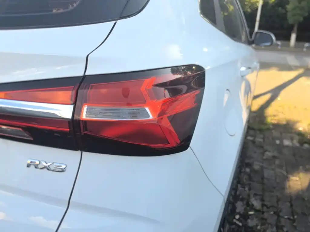 Фото 8 - Roewe RX3