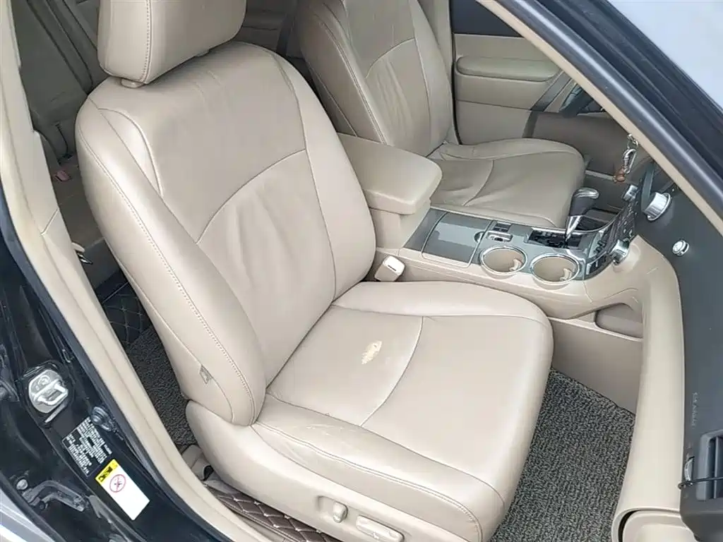 Toyota Highlander 2012 2.7L 2WD 7-Seater Luxury Edition фото 25