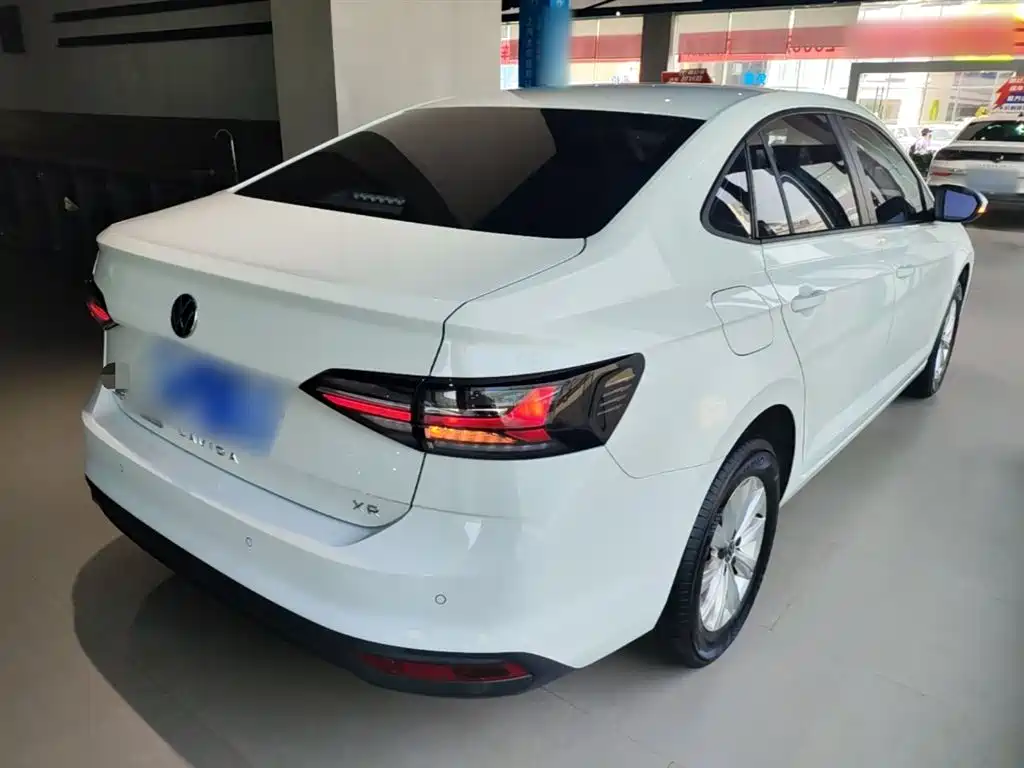Volkswagen Lavida 2025 New Edge 1.5L Outstanding New Ease фото 7