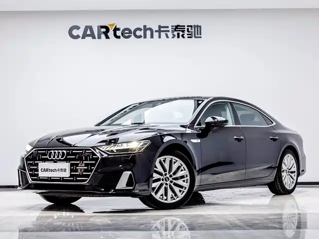 Audi A7L, 2023