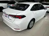 Photo 11 - Toyota Corolla