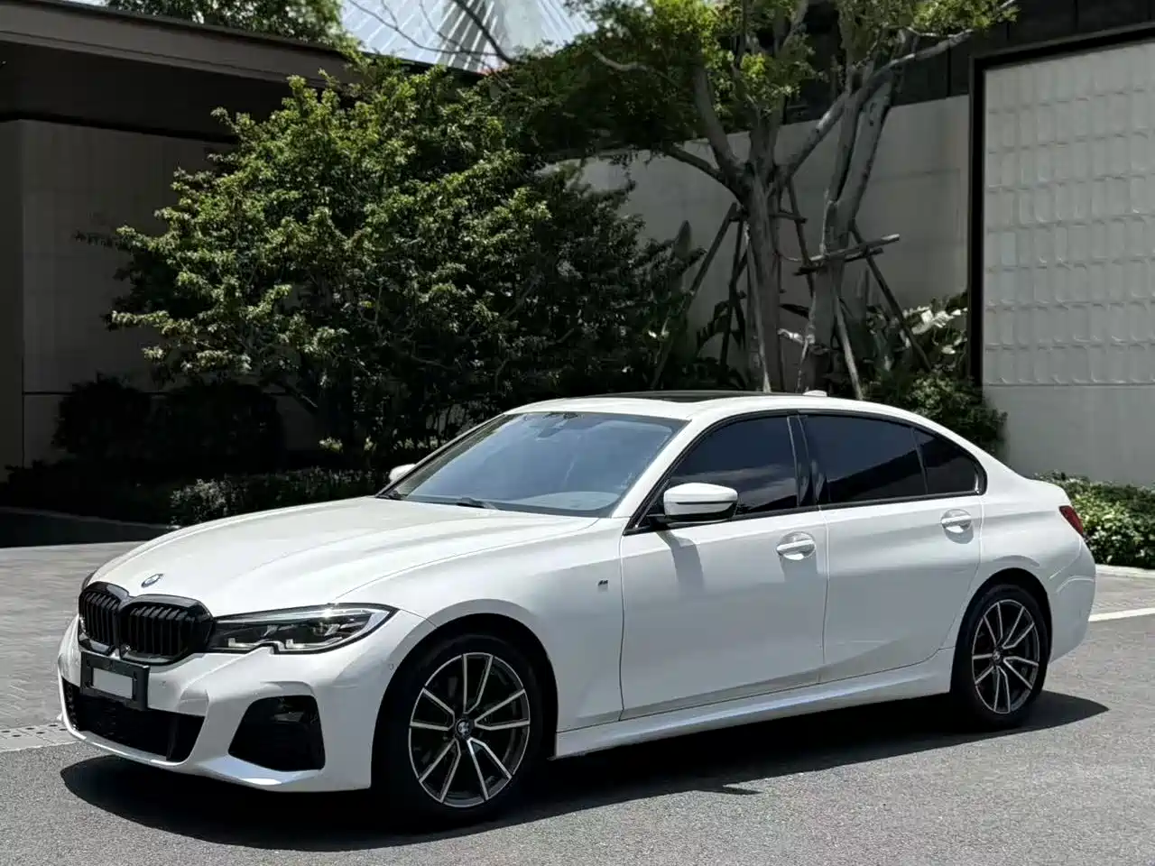 BMW 3 Series 2020 325Li M Sport Package
