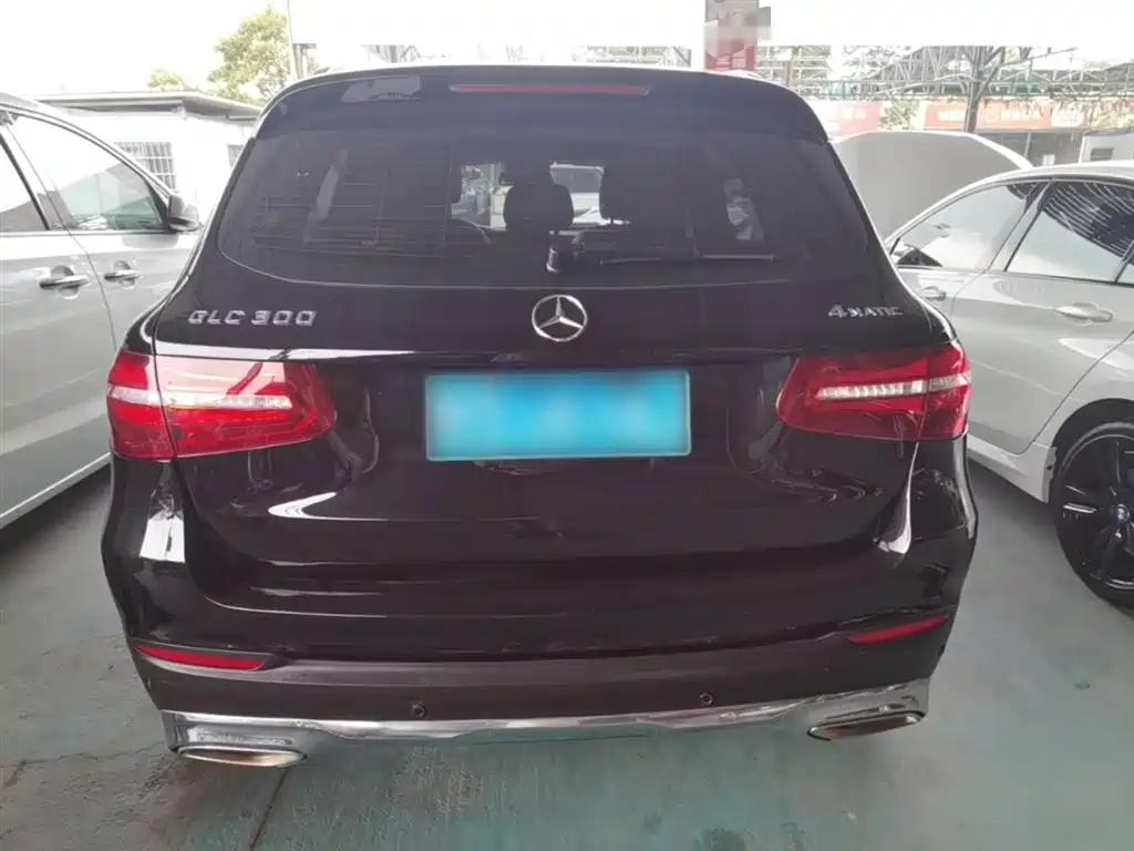 Mercedes-Benz GLC 2016 GLC 300 4MATIC Dynamic фото 6