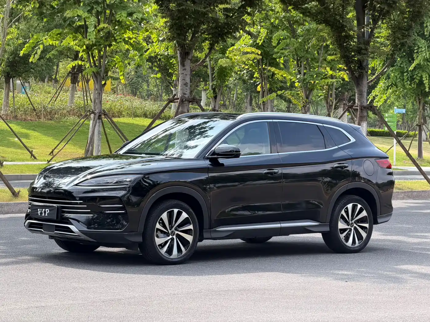 BYD Song PLUS PHEV 2025 DM-i 75KM Luxury Edition