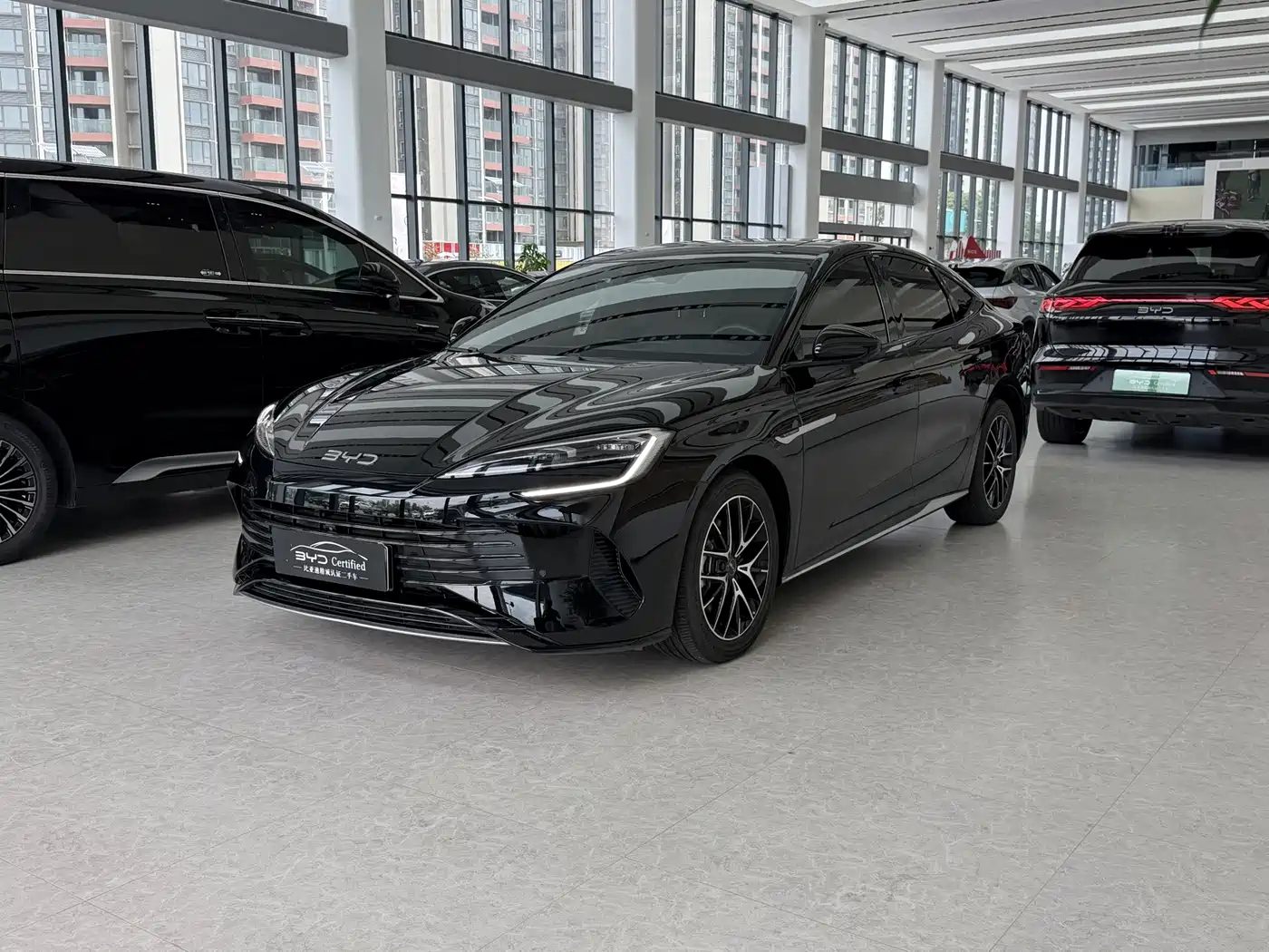 BYD Seal 2024 2024 Glory Edition DM-i 1.5L 121km Luxury