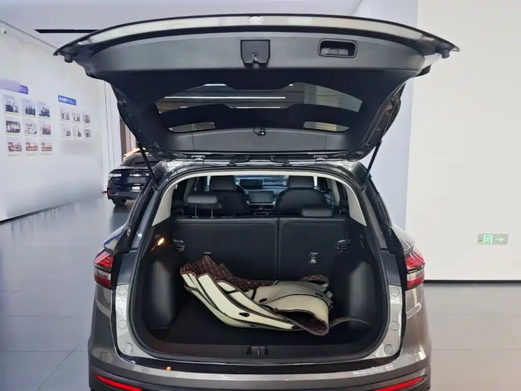 Geely Coolray 2024 2024 1.5T DCT Soaring Dragon Edition