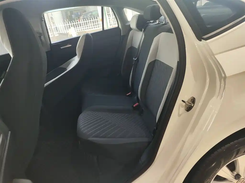 Volkswagen Lavida 2025 New Edge 1.5L Outstanding New Ease фото 17