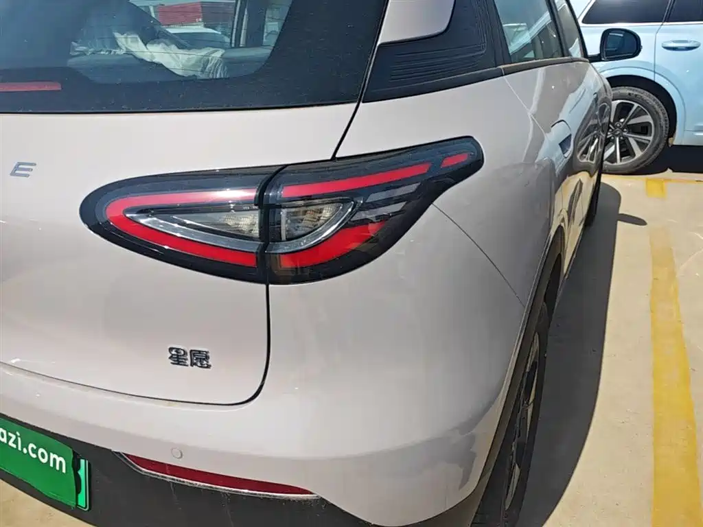 Geely Galaxy Starry Wish 2026 Model 310km Dream Edition фото 8