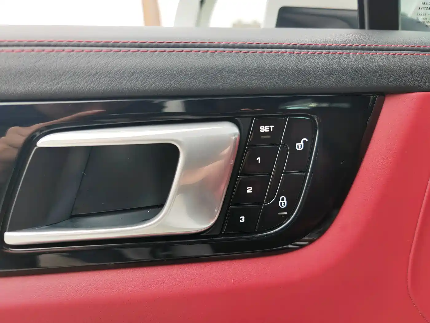 Porsche Cayenne 2019 Cayenne 3.0T фото 23