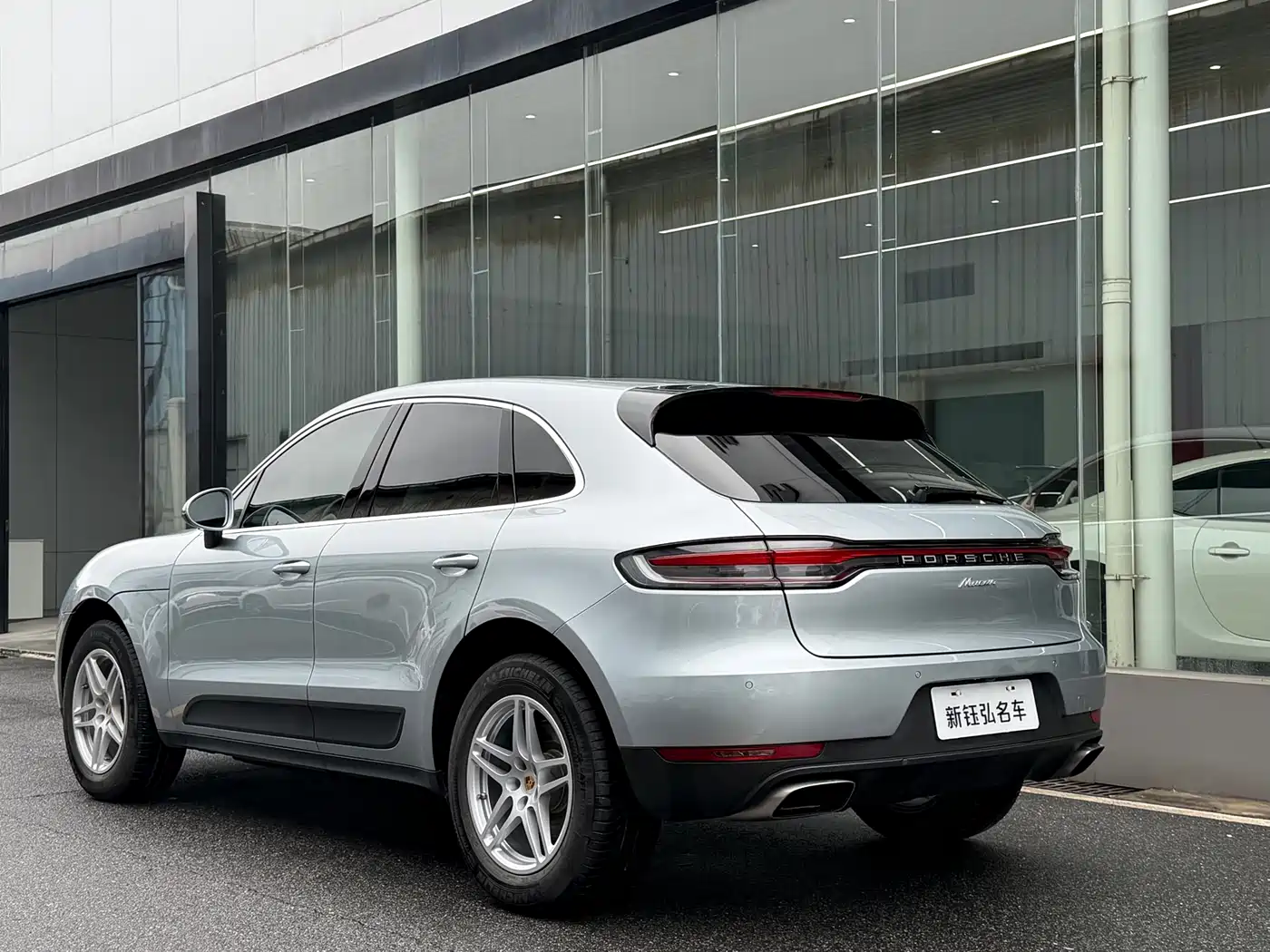 Porsche Macan 2018 Macan 2.0T фото 3