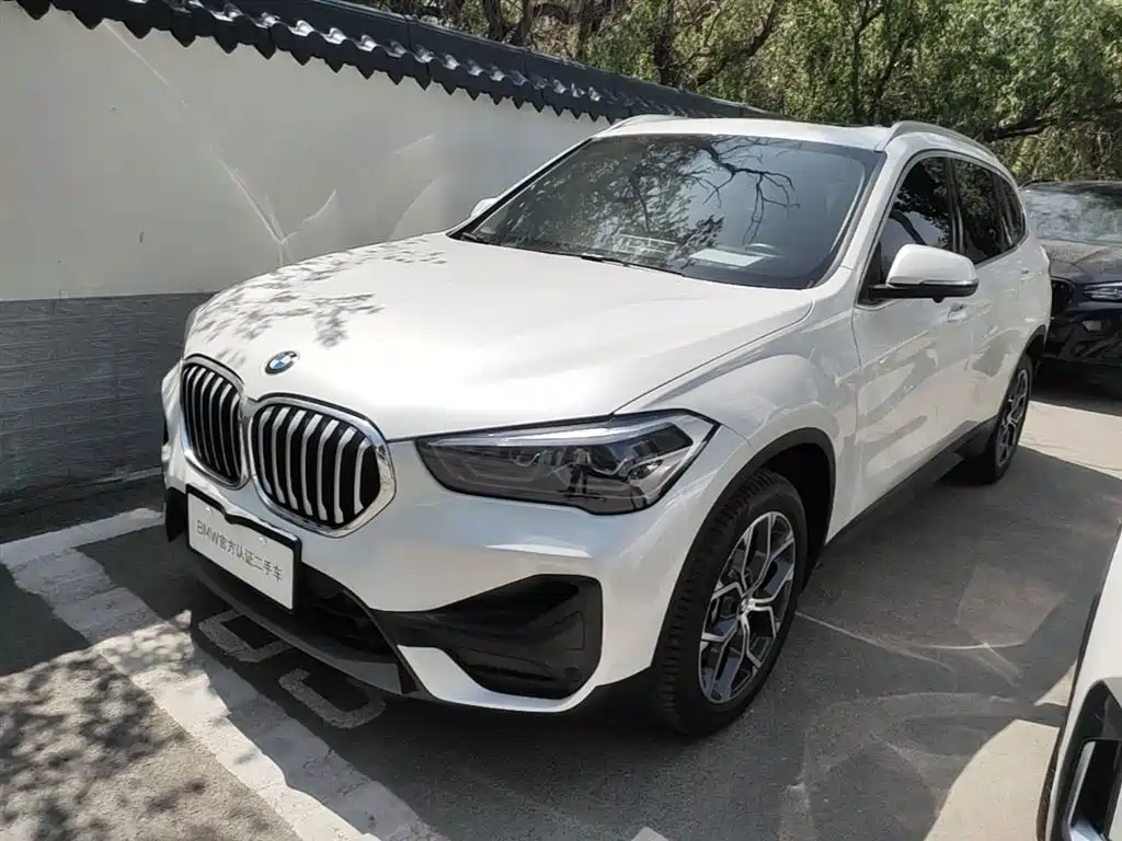 BMW X1 2022 sDrive25Li Leading