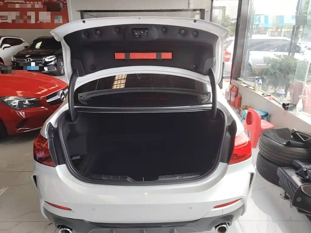 Photo 19 - BMW 1 Series