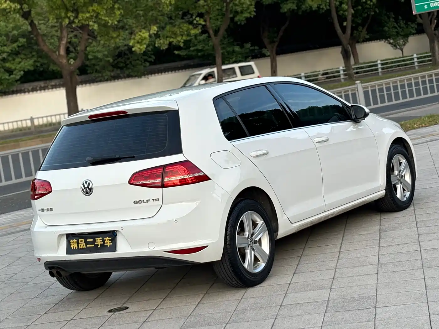 Volkswagen Golf 2015 1.4TSI Automatic Comfort фото 5