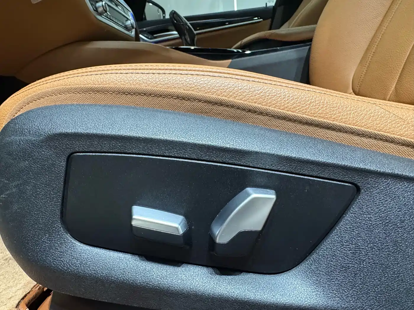 BMW 5 Series 2018 530Li Leading M Sport Package фото 17