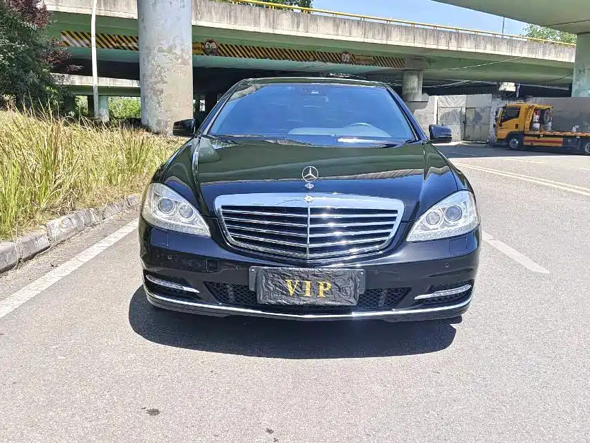 Mercedes-Benz S-Class 2012 S 300 L Luxury Grand Edition фото 2