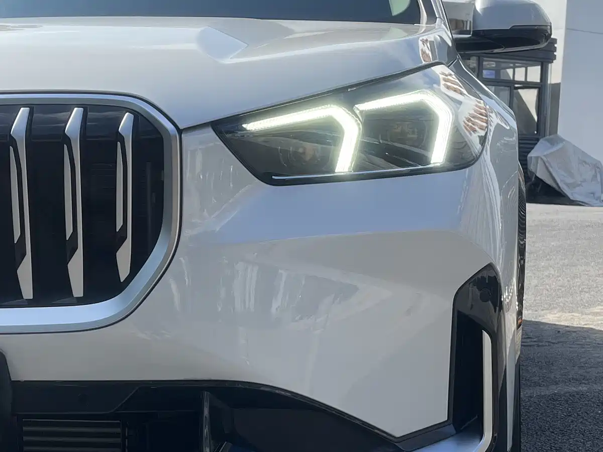BMW X1 2024 sDrive25Li X Design Package фото 7