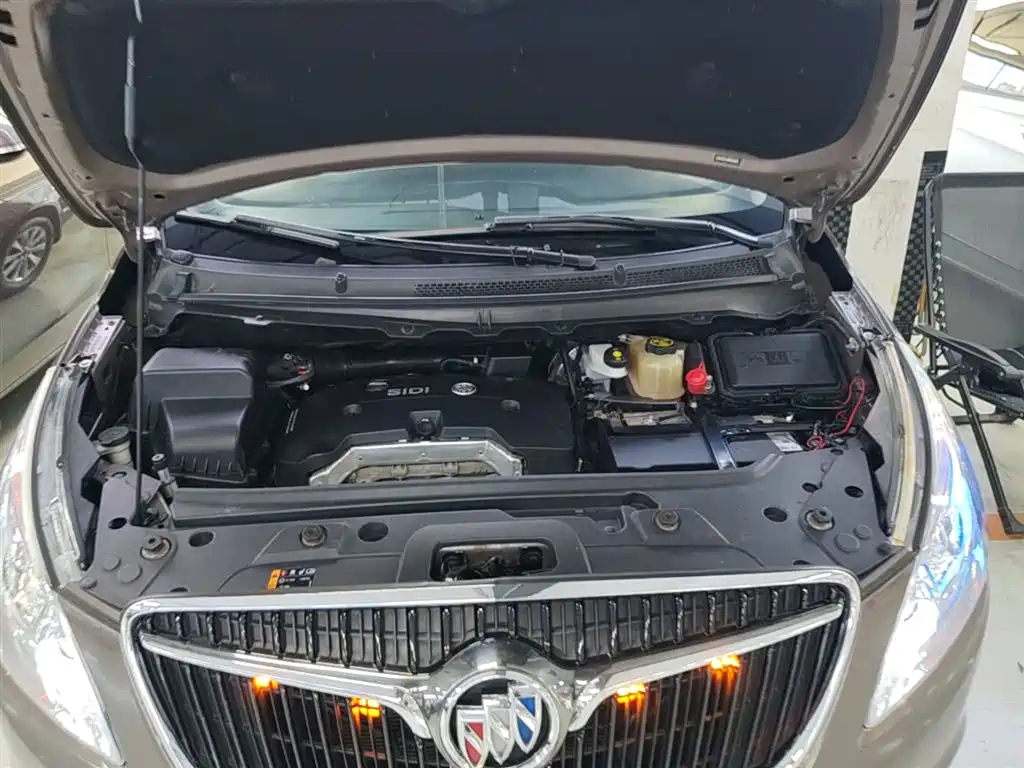 Buick GL8 2017 25S Premium Model China V фото 20