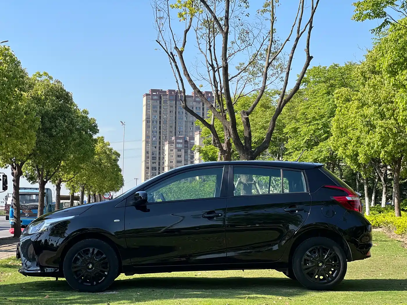 Toyota YARiS L Zhi Xuan 2017 1.5E CVT Speed Upgrade Edition фото 20