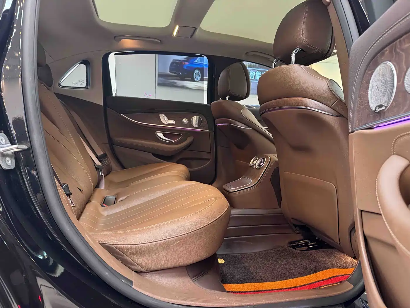 Mercedes-Benz E-Class 2021 E 300 L Luxury фото 14