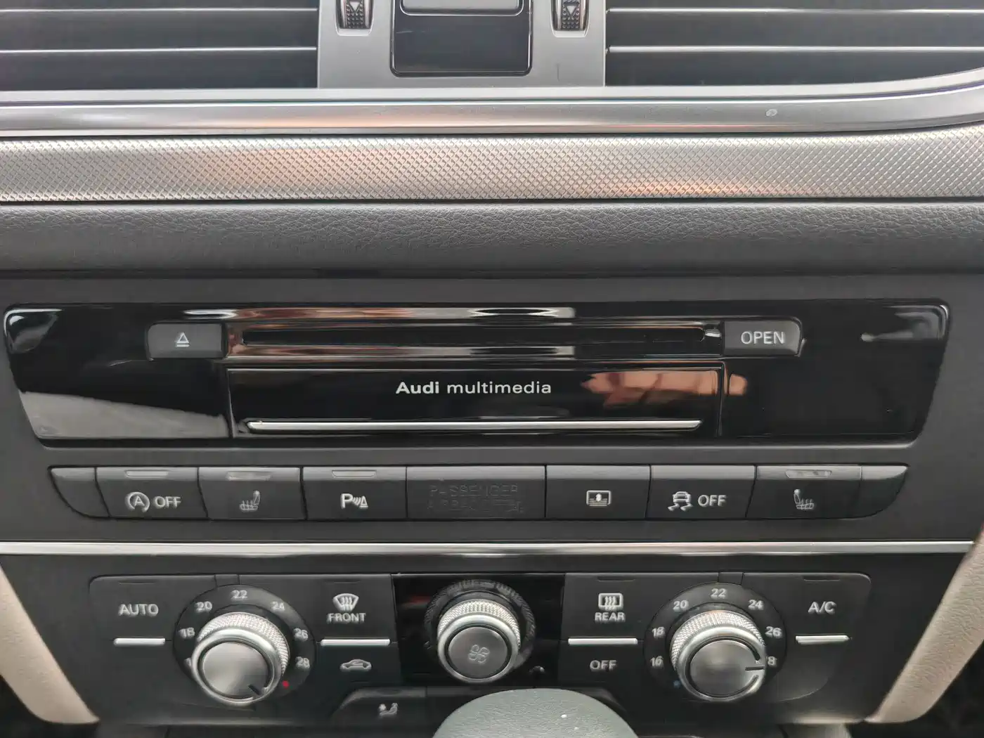 Audi A6L 2016 TFSI Technology фото 8