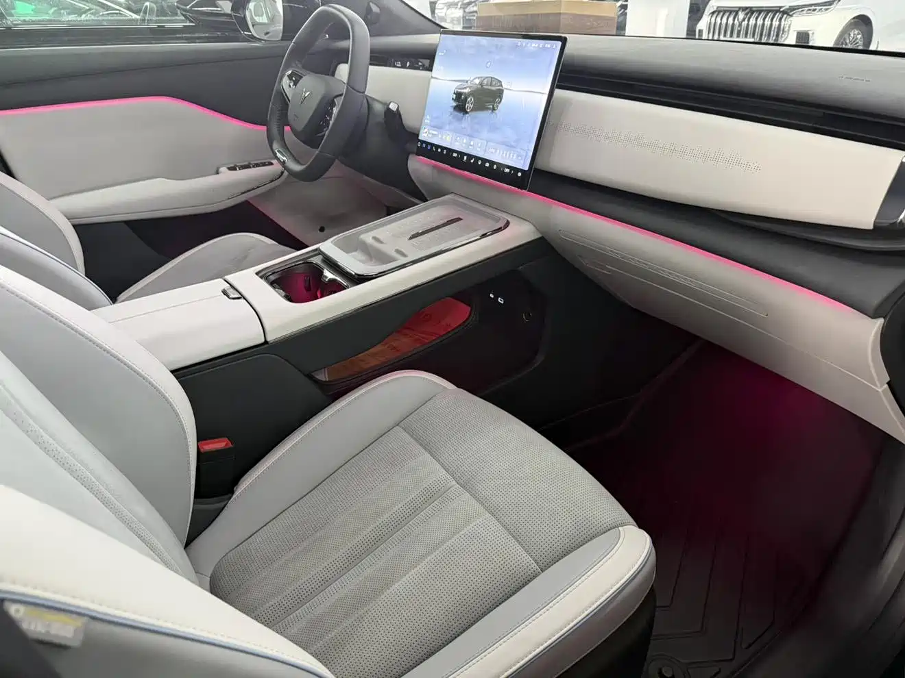 Voyah Auto Voyah Zhiyin 2024 Long Range Super Charging Edition фото 9