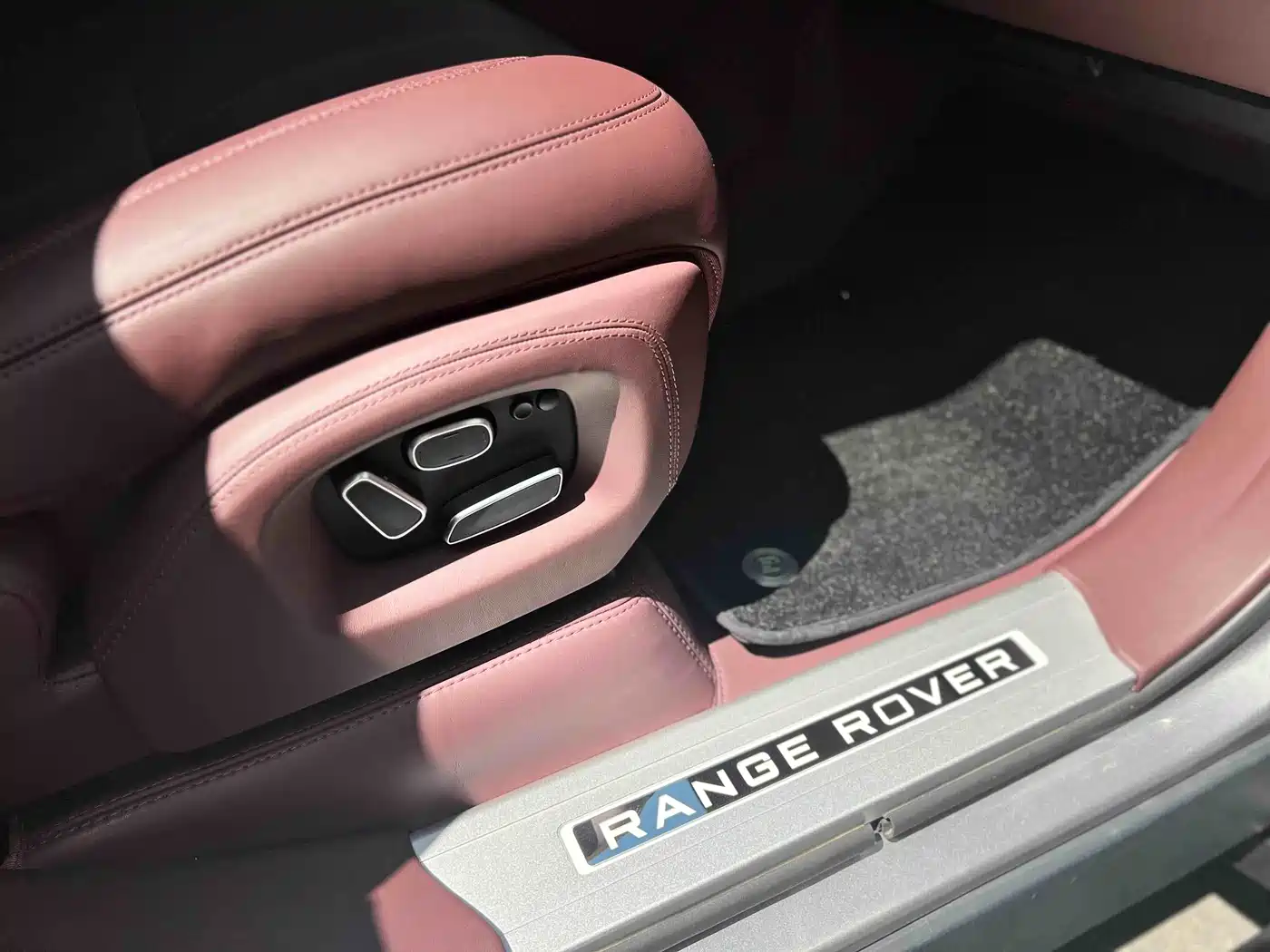 Land Rover Range Rover 2013 5.0 SC V8 Vogue SE фото 26