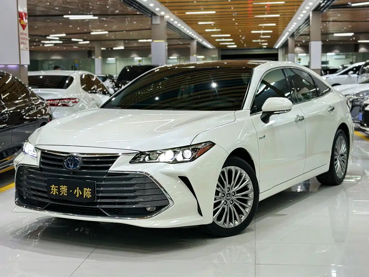 Toyota Avalon 2019 Hybrid 2.5L XLE Premium Edition China V