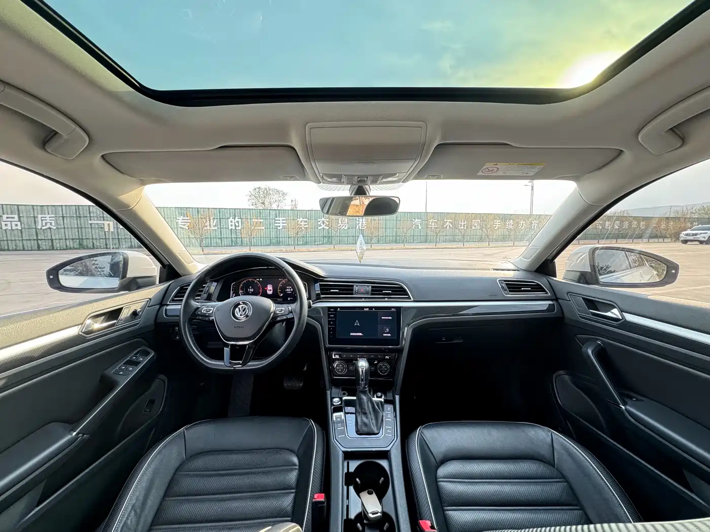 Volkswagen Lamando 2019 280TSI DSG Luxury Edition China VI фото 15