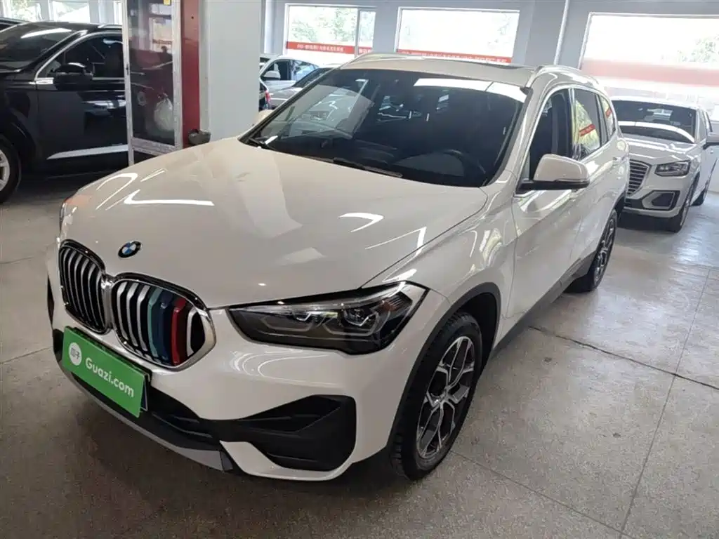 BMW X1 2022 sDrive25Li Leading