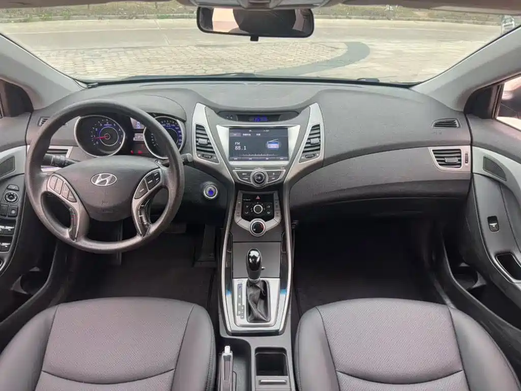 Hyundai Langdong 2017 2016 1.6L Automatic Premium Edition