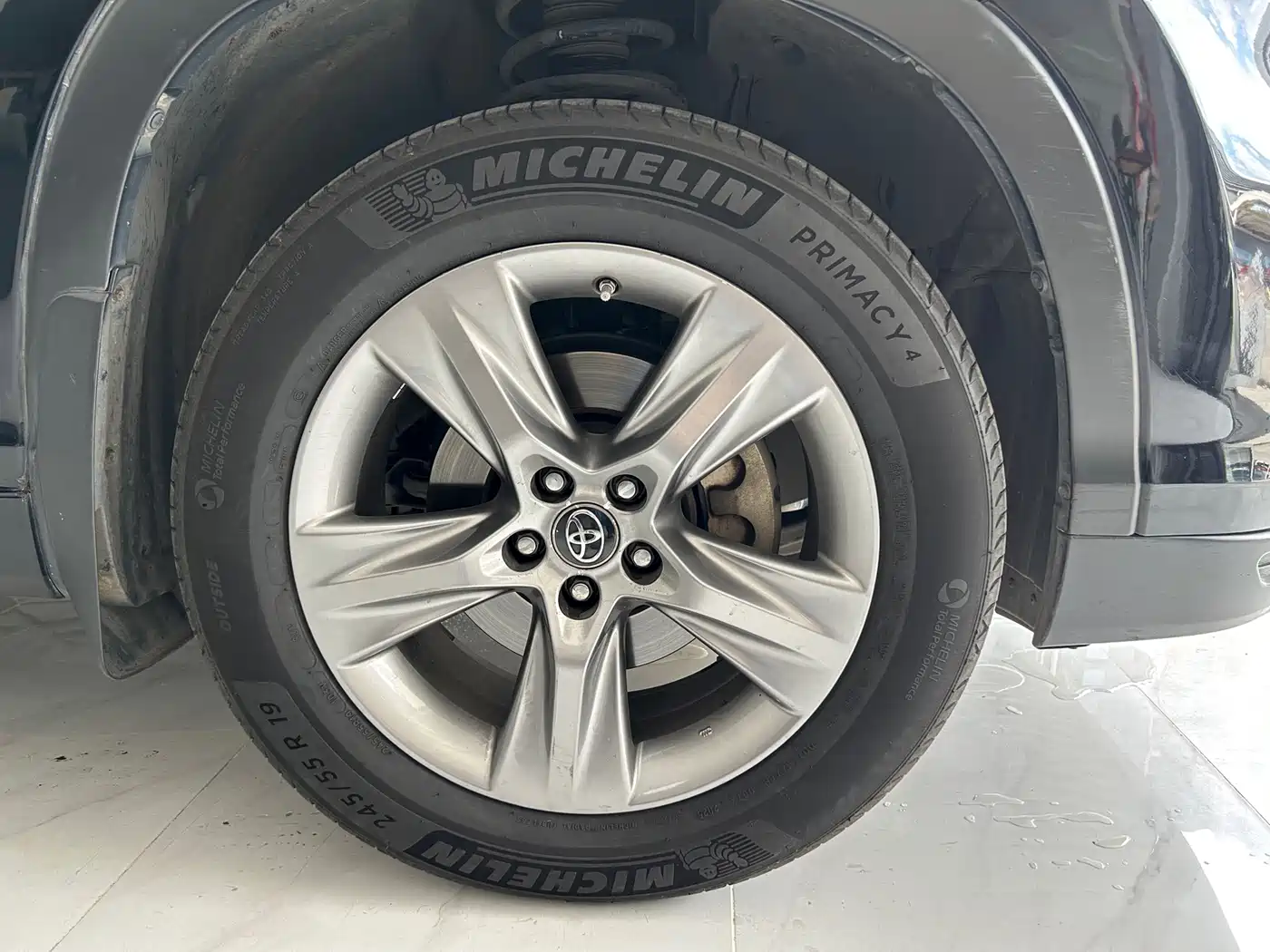Toyota Highlander 2015 2.0T AWD Luxury Edition 7-seater фото 8
