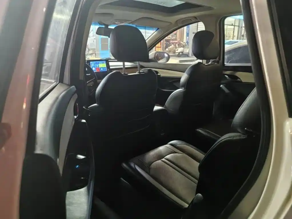 Baojun 360 2018 2018 1.5L Manual Luxury Model China V